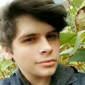 Meet your Posher, Isaac